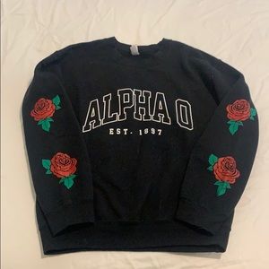 AOII Rose sleeve crew neck